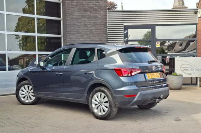 SEAT Arona (2020) thumbnail 5