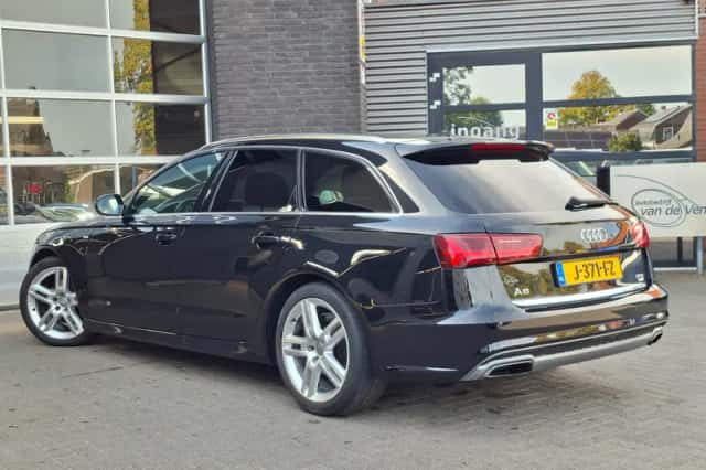 Audi A6 (2018) thumbnail 5