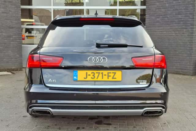 Audi A6 (2018) thumbnail 6
