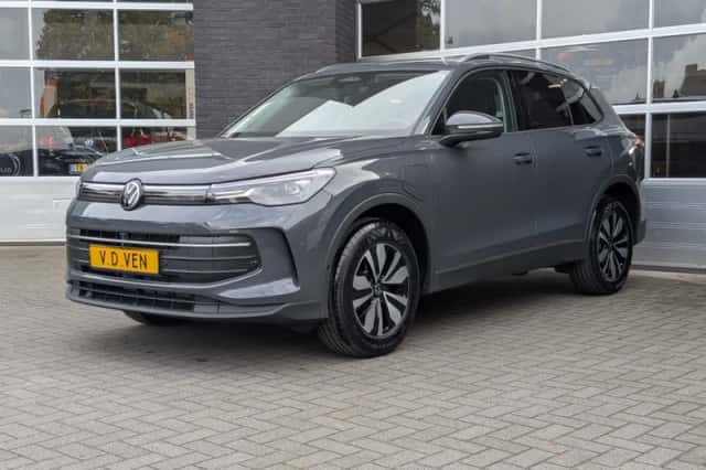 Volkswagen Tiguan (2026) thumbnail 4