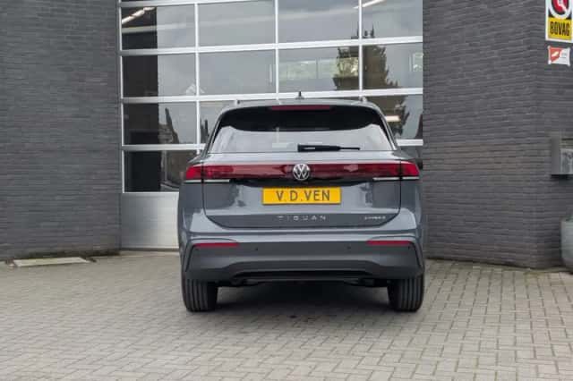 Volkswagen Tiguan (2026) thumbnail 6