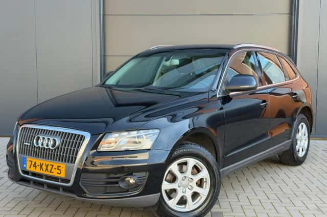 Audi Q5 (2010) thumbnail 3