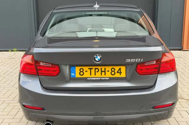 BMW 3-Serie (2014) thumbnail 6