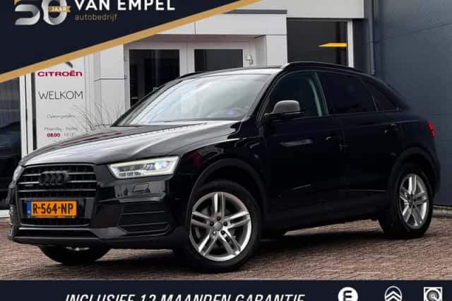 Audi Q3 (2016) thumbnail 1