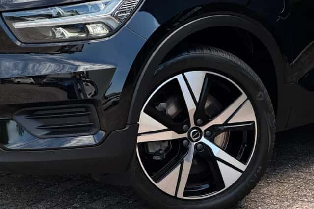 Volvo XC40 (2022) thumbnail 6
