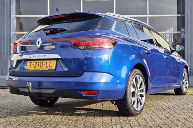 Renault Mégane (2023) thumbnail 5