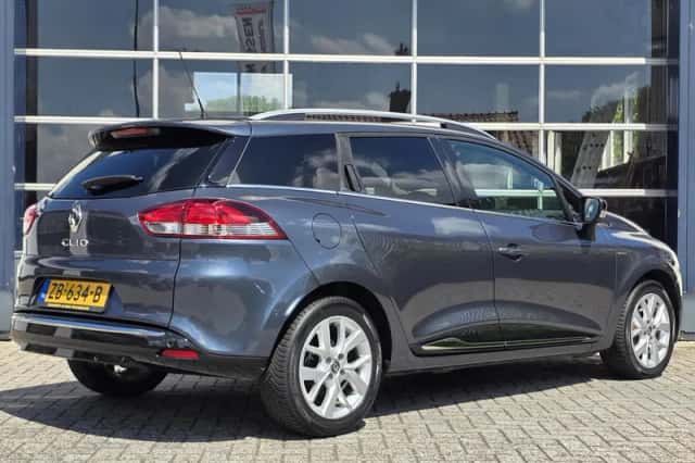 Renault Clio (2019) thumbnail 5