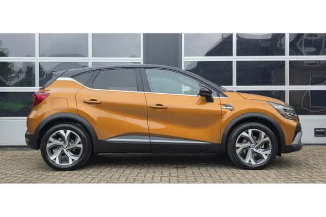 Renault Captur (2022) thumbnail 6