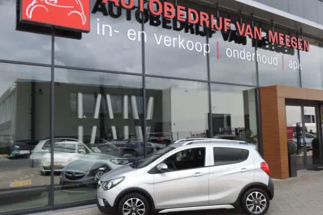 Opel Karl (2018) thumbnail 2