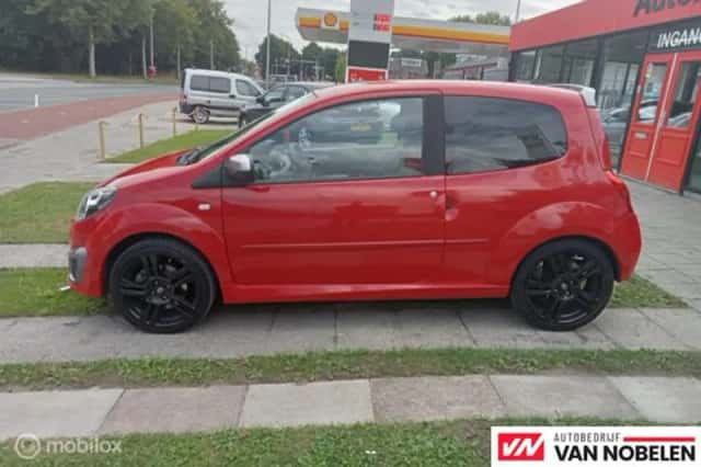 Renault Twingo (2011) thumbnail 2