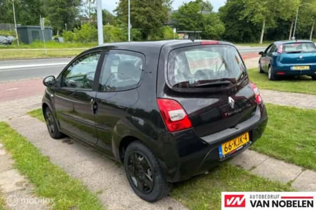 Renault Twingo (2009) thumbnail 3