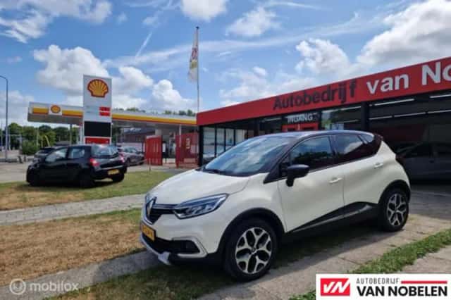 Renault Captur (2019) thumbnail 1