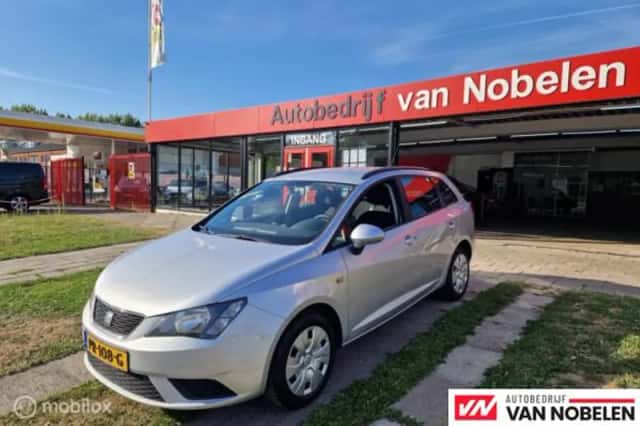 SEAT Ibiza (2016) thumbnail 1
