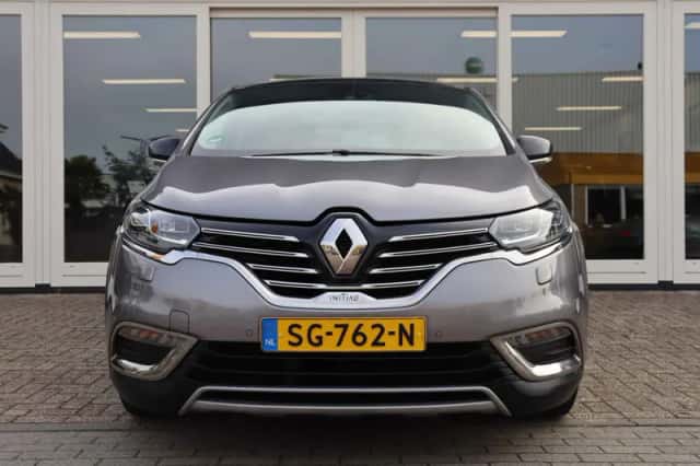 Renault Espace (2018) thumbnail 2