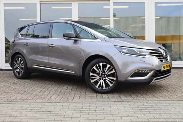 Renault Espace (2018) thumbnail 3