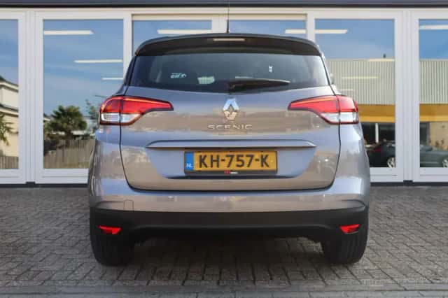 Renault Scénic (2016) thumbnail 6