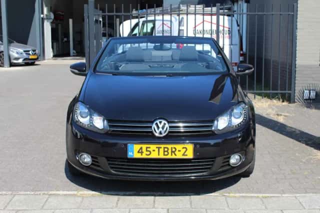 Volkswagen Golf (2012) thumbnail 3