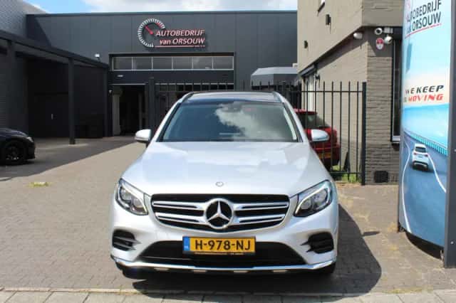 Mercedes-Benz GLC-Klasse (2015) thumbnail 3