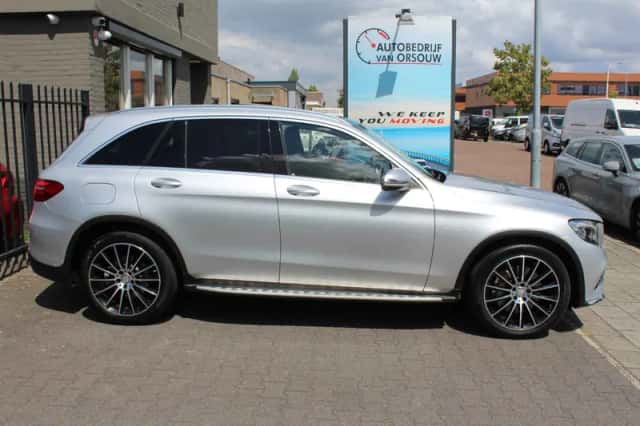 Mercedes-Benz GLC-Klasse (2015) thumbnail 4