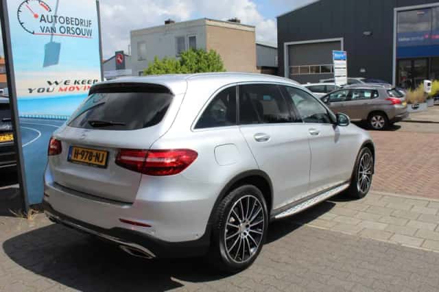 Mercedes-Benz GLC-Klasse (2015) thumbnail 5