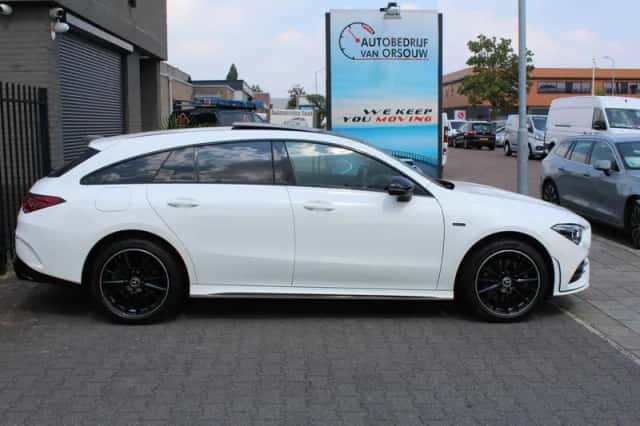 Mercedes-Benz CLA-Klasse (2020) thumbnail 4