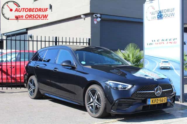 Mercedes-Benz C-Klasse (2023) thumbnail 1