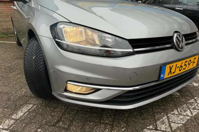 Volkswagen Golf (2019) thumbnail 5