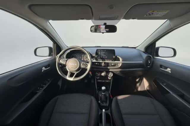 Kia Picanto (2023) thumbnail 2