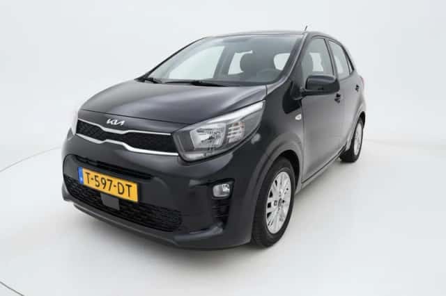 Kia Picanto (2023) thumbnail 4