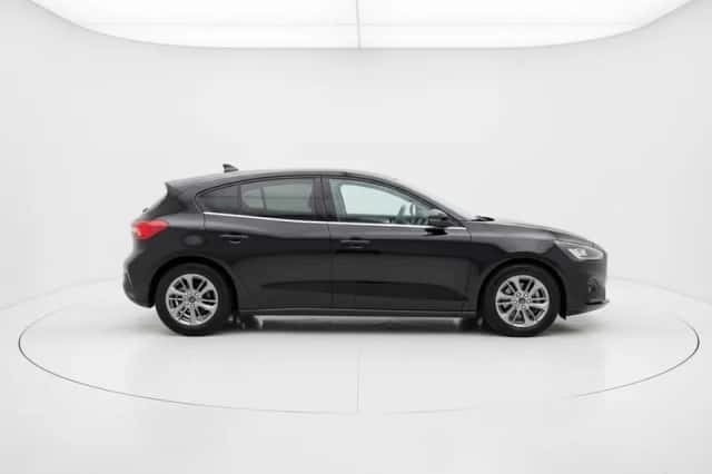 Ford Focus (2024) thumbnail 6