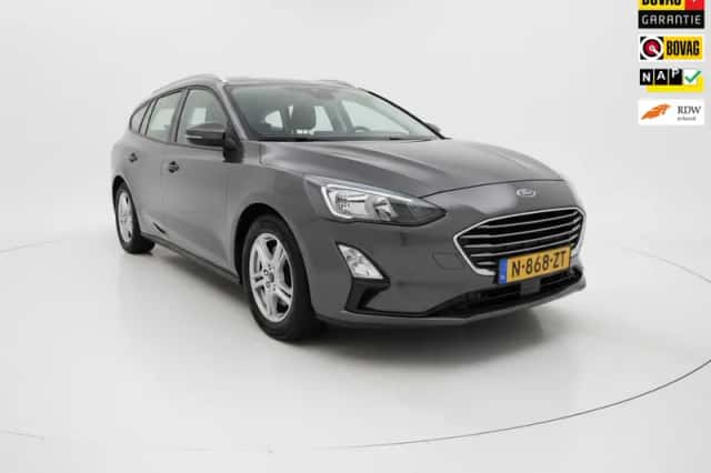 Ford Focus (2022) thumbnail 1