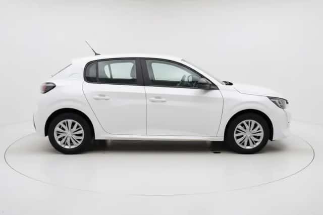 Peugeot 208 (2022) thumbnail 5