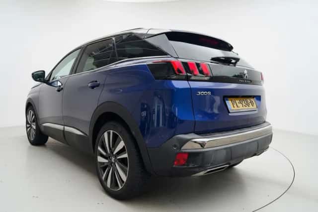 Peugeot 3008 (2017) thumbnail 5