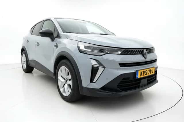 Renault Captur (2025) thumbnail 3