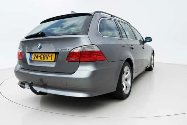 BMW 5-Serie (2008) thumbnail 6