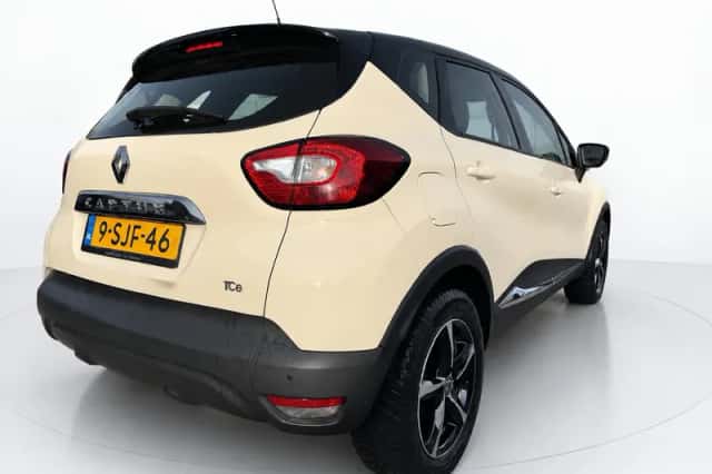 Renault Captur (2013) thumbnail 3
