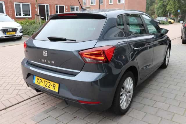SEAT Ibiza (2019) thumbnail 6