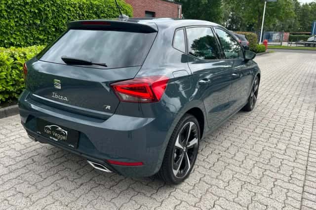SEAT Ibiza (2025) thumbnail 3