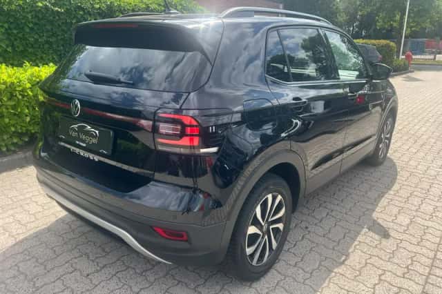 Volkswagen T-Cross (2023) thumbnail 3