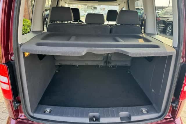 Volkswagen Caddy (2012) thumbnail 6