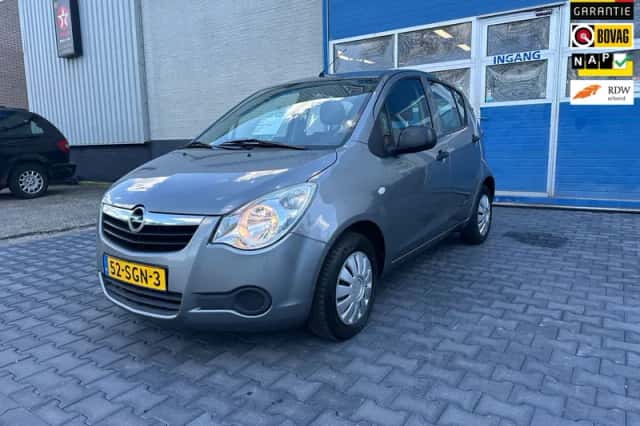 Opel Agila (2011) thumbnail 1