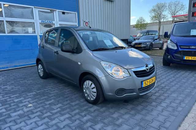Opel Agila (2011) thumbnail 2