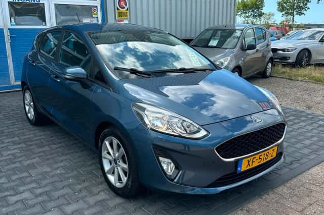 Ford Fiesta (2018) thumbnail 2