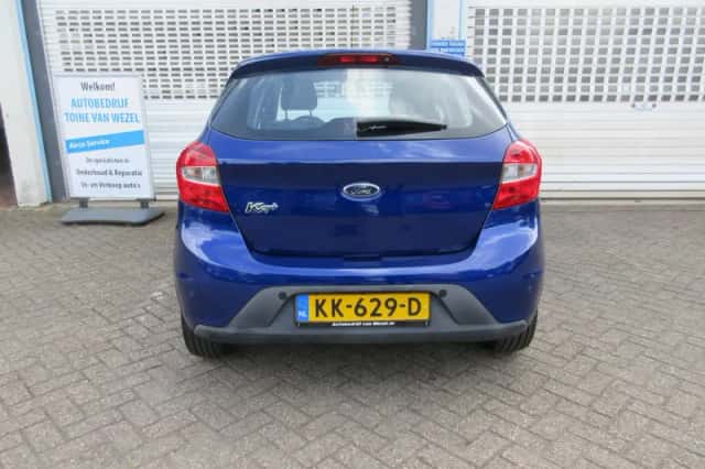 Ford Ka+ (2016) thumbnail 5
