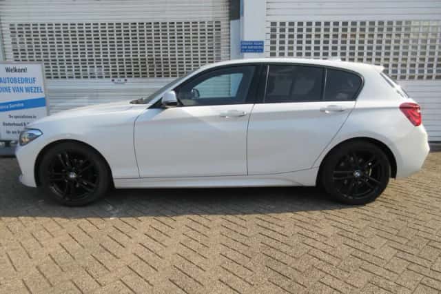 BMW 1-Serie (2017) thumbnail 2