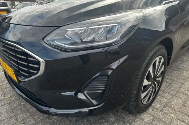 Ford Fiesta (2022) thumbnail 5
