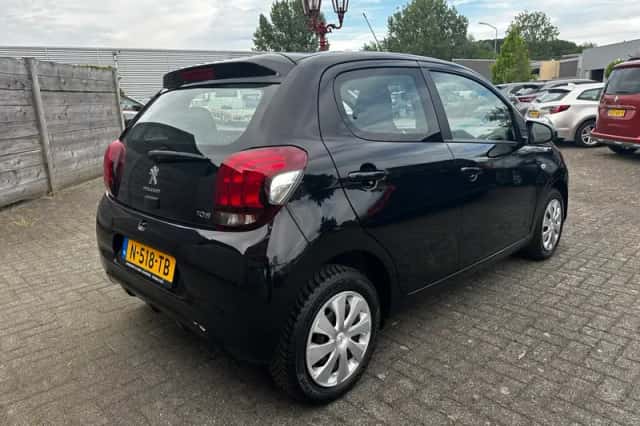 Peugeot 108 (2022) thumbnail 3