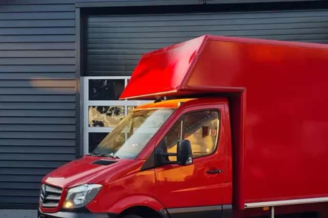 Mercedes-Benz Sprinter (2014) thumbnail 2