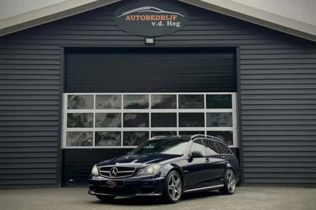Mercedes-Benz C-Klasse (2013) thumbnail 1
