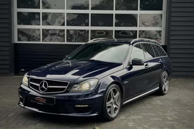 Mercedes-Benz C-Klasse (2013) thumbnail 2